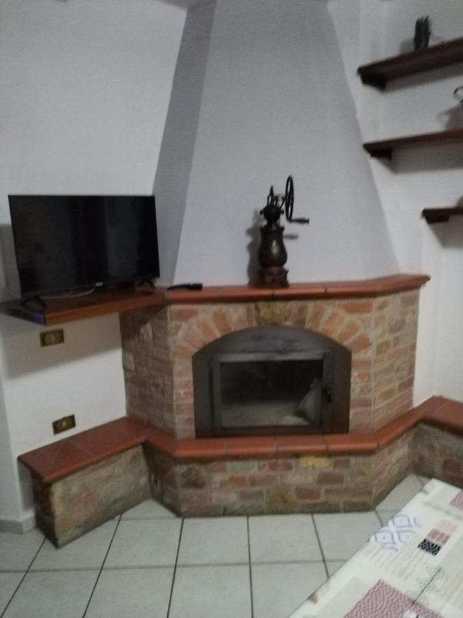 Casa Isidora Apartment Acquaviva  Ngoại thất bức ảnh